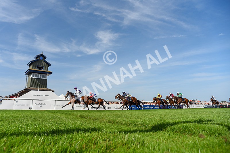 130825-Race 4-Dumfries-2-3 - Race 4