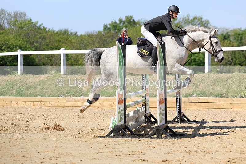 3E7A5599 - Class 4: Senior BN/90cm open