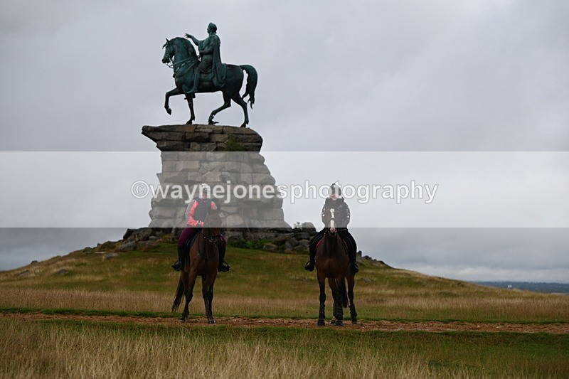 DSC_3880 - Time at Statue 14:56 to 15:05