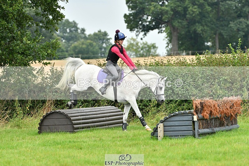 230817-123901-00698 - Theo's 1st Group - XC