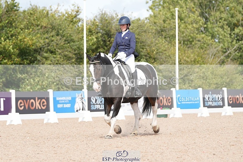 250906-121732-02283 - 082-Samantha.FussellDai.The.Pied