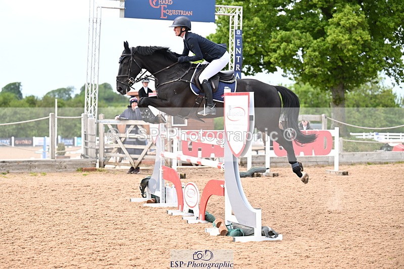 260513B-150053-01198 - Cls 6 Snr Fox and 1.20m Open
