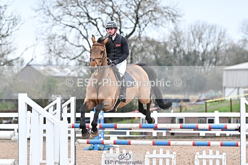 241127-132238-00667 - Cls 04A&B Snr Newc & 1.10m Open