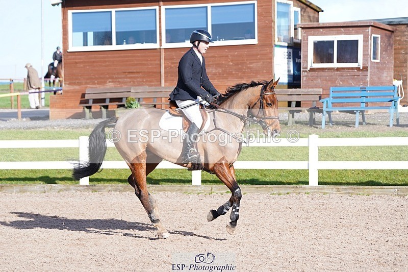 250222-151332-02422 - Cls 15 Foxhunter and 1.20m Open