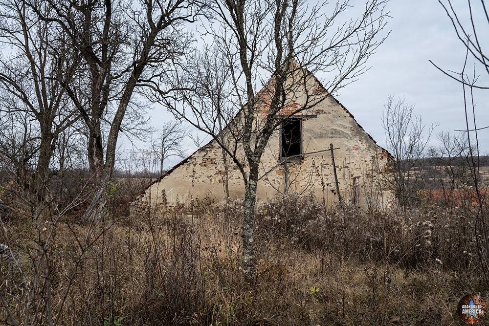 Barren Farm | Gherdeal, Romania - The Ghost Village of Gherdeal