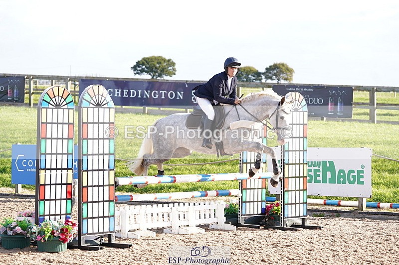 241004A-101108-00035 - Fri 01 Snr Disco & 1.00m Open