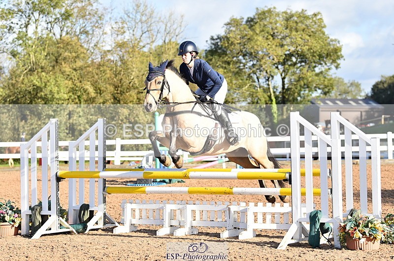 231014A-100106-03815 - Cls 12 British Novice & 90cm Open