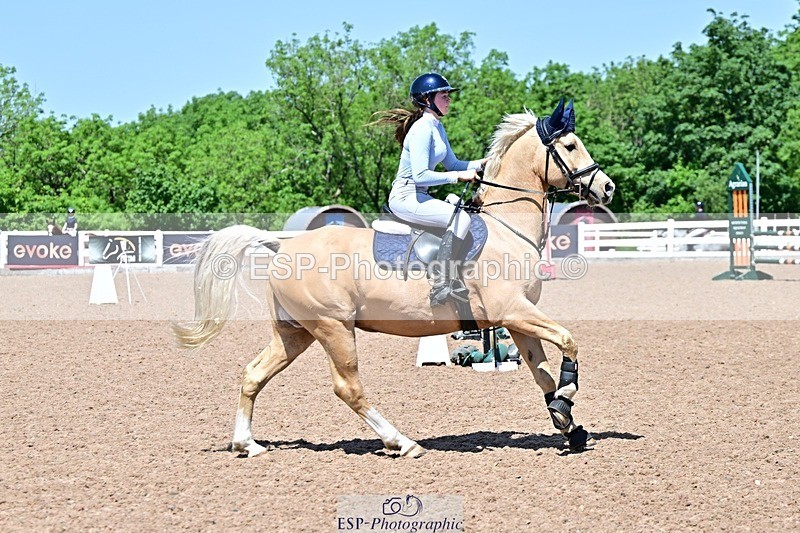 260524-132123-01530 - Cls 50-54 Children on Horses