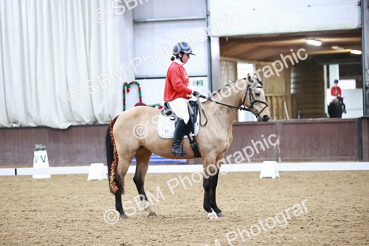 SBM_001789 - Class 9 - Novice 4