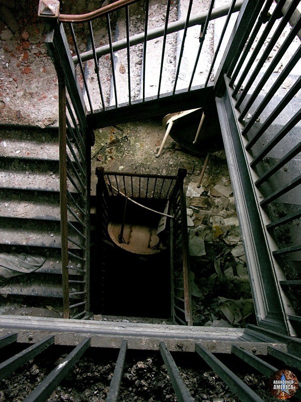 Forest Haven (Laurel, MD) | Askew Stairway - Forest Haven