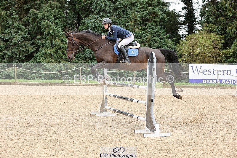 240817-140003-01651 - 05A Snr Newc