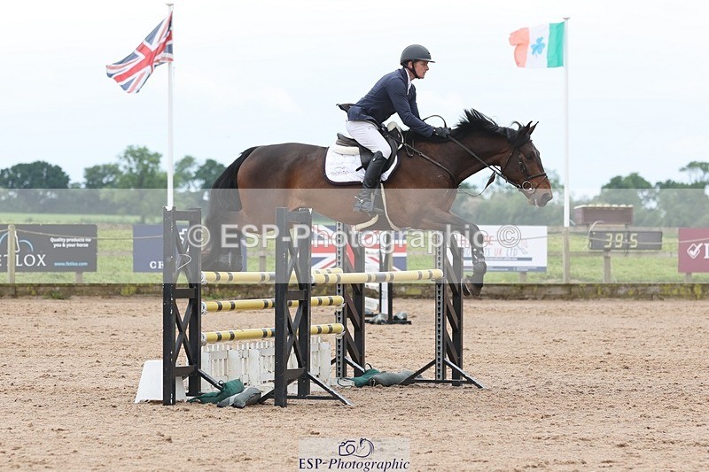 250524-102309-04188 - Cls 13  A&B 1.05m & 1.10m open