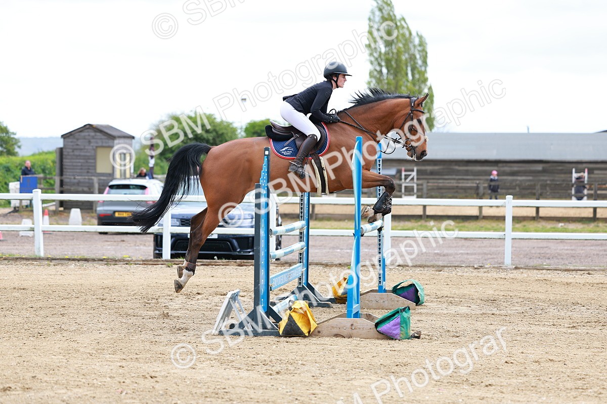 SBM_002281 - Class 10 - Senior Newcomers - 1.10m