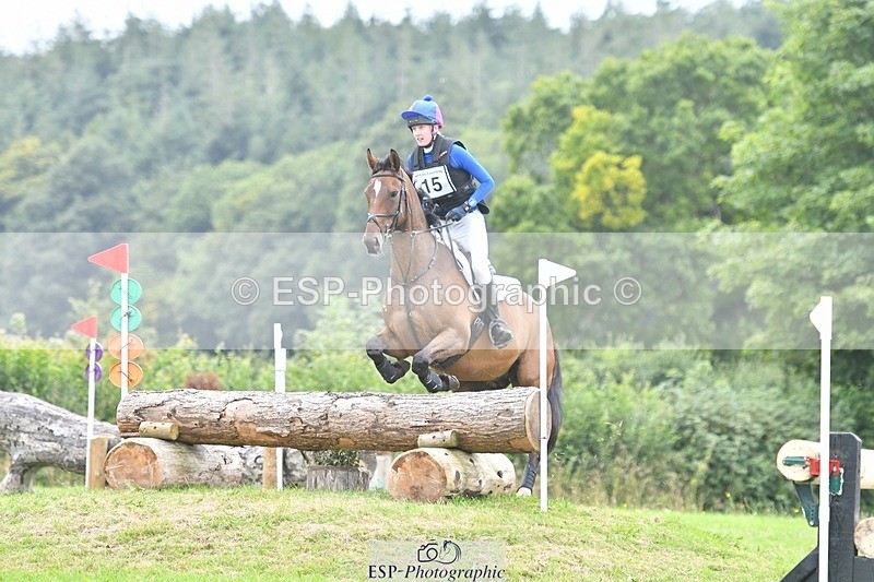 240803-115215-03366 - 015-Lara_Clarkson-NEWTIDE