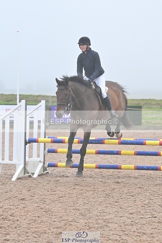 240813-193050-00945 - Classes 7 A&B 90cm