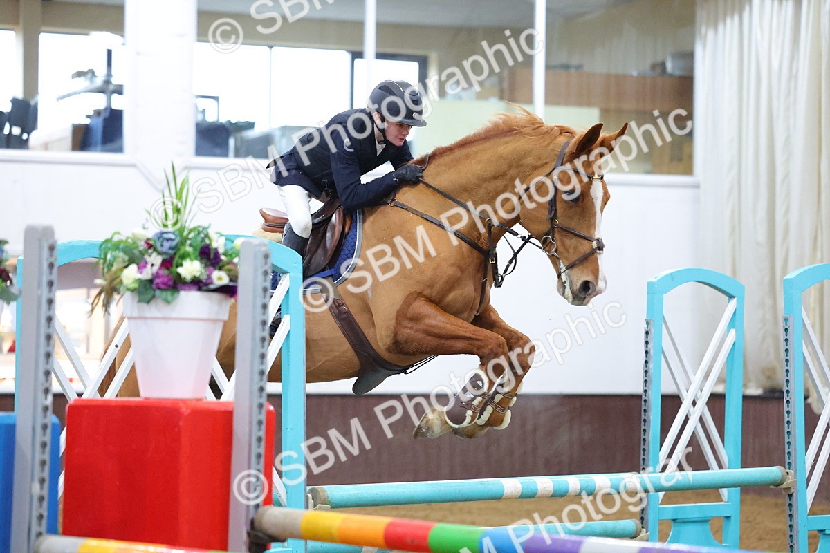 1I0A4706 - Class 9 - Senior Newcomers/ 1.10m Open