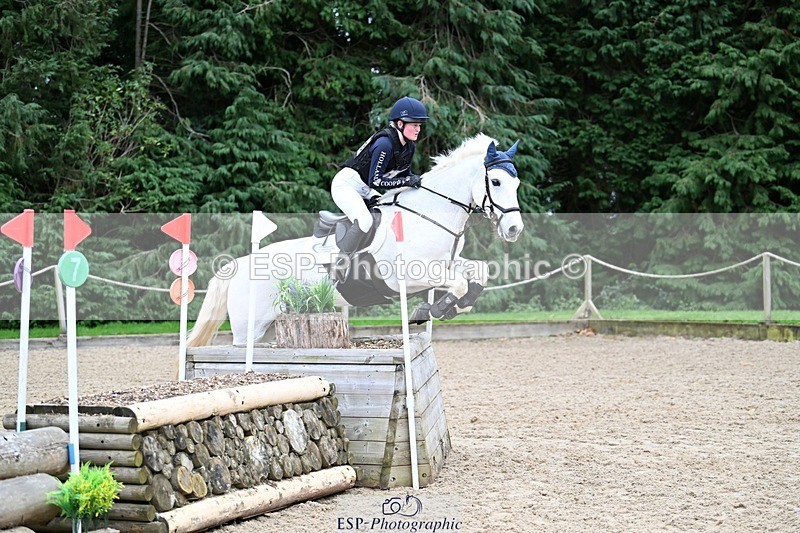 241117-132218-04141 - Cls 3 90-95cm 13.00 to 14.00