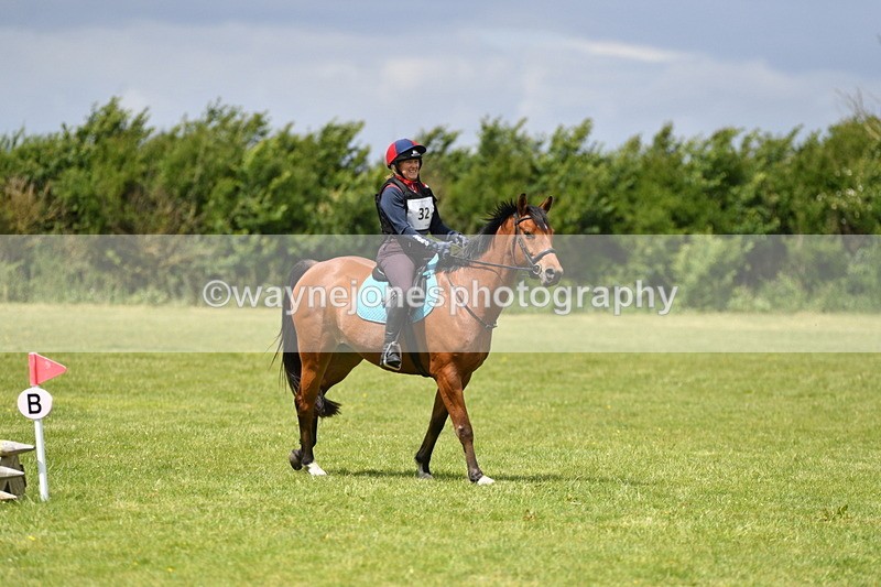 WJ5_3250 - Class 4 60cm