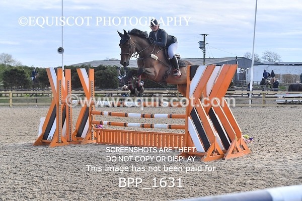 BPP_1631 - CLASS 18 SUN Senior Newcomers/ 1.10m Open