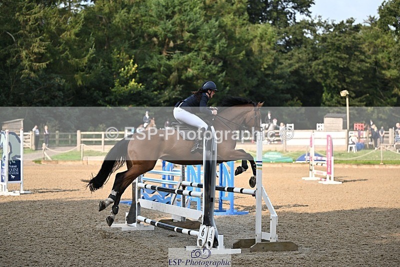 240818-090339-03308 - Cls 8A Snr British Novice