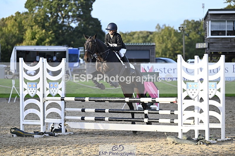 251005A-172832-05345 - Cls 11 Open 1m-1.05m