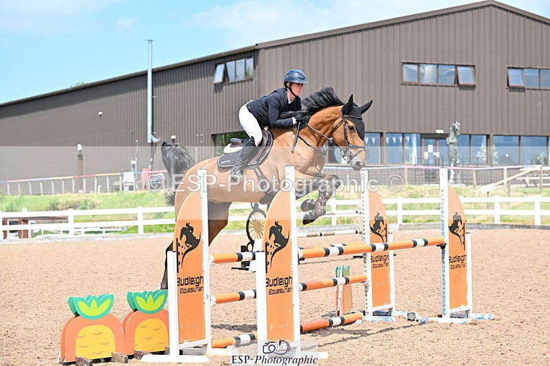 240605A-142314-00719 - Cls 4 Newcomers and 1.10m Open