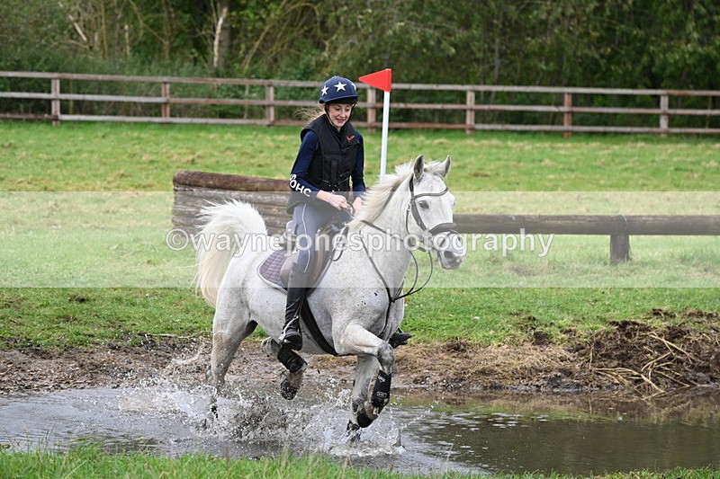 WJ6_4383 - Time at Photographer 11:57 to 12:14