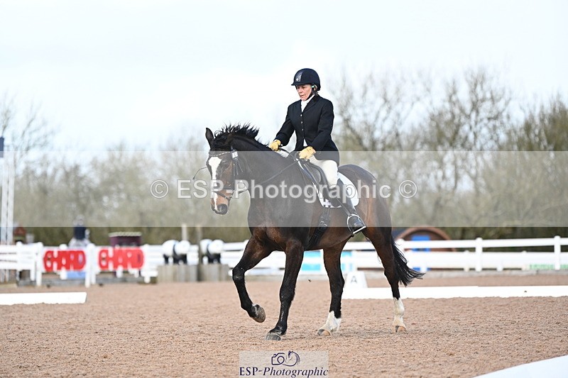 240323A-133108-03120 - UnA Medium 71