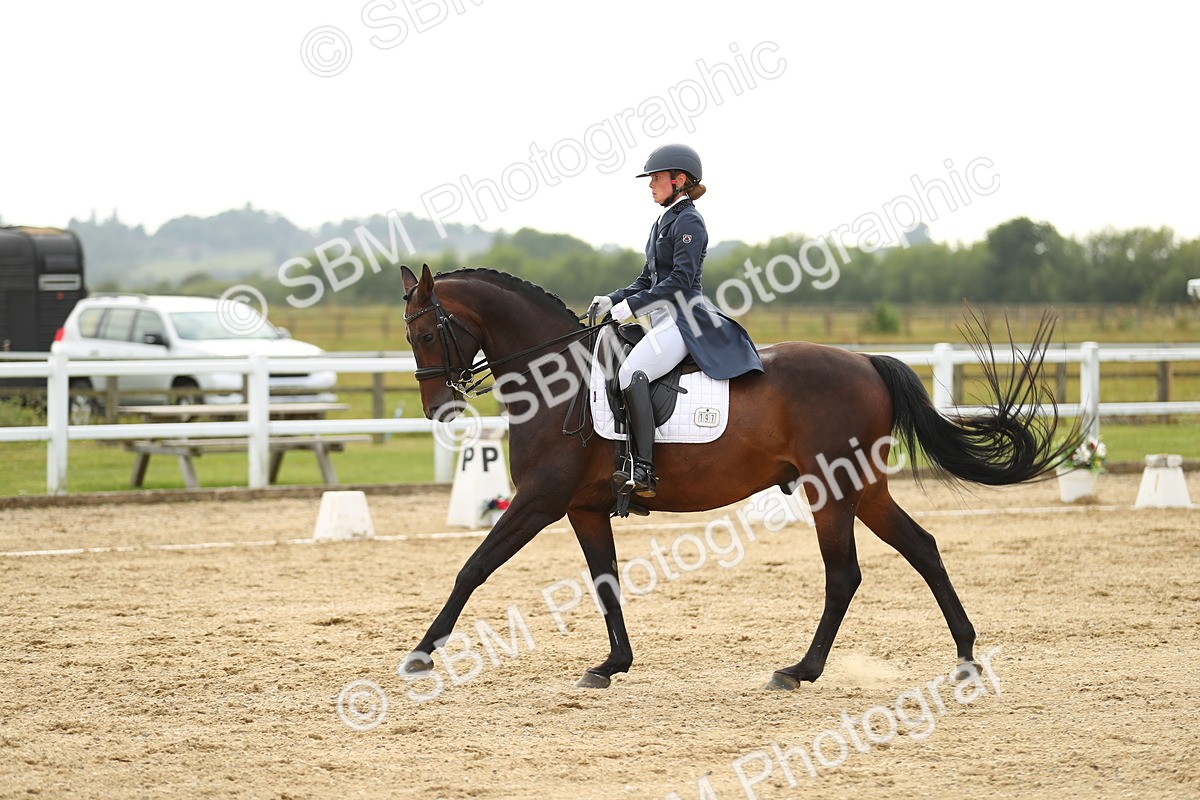 SBM_018364 - Class 11 - INT IN 15.40-16.12