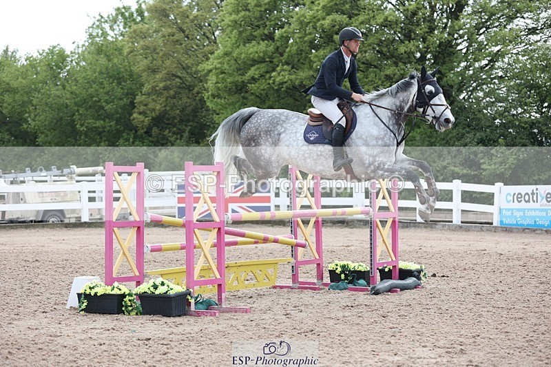 250509-172002-09239 - Cls 24 Snr Newcomers