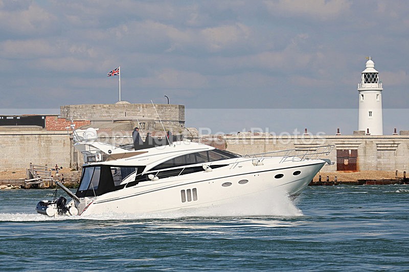 150927 MANIC - PRINCESS 54 WT7A3510 - Flybridge Cruisers