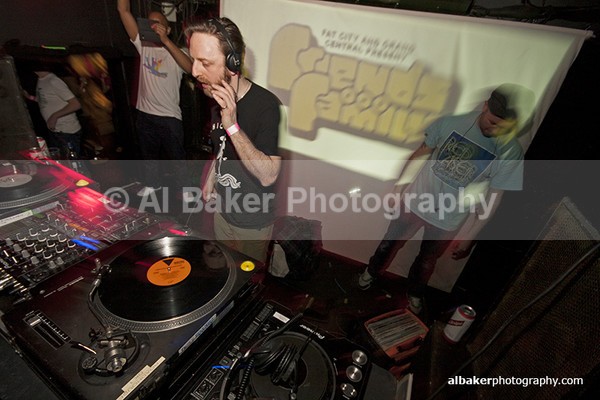 105 - Friends-&-Family @ the-roadhouse 02.05.15 (a)