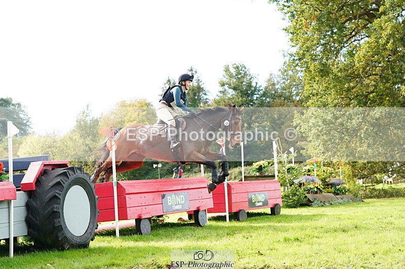 251025A-131330-20573 - F-462-Hayley.Allen