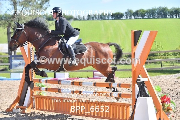 BPP_6652 - CLASS 37 MON 0.85m Amateur Championship Qualifier