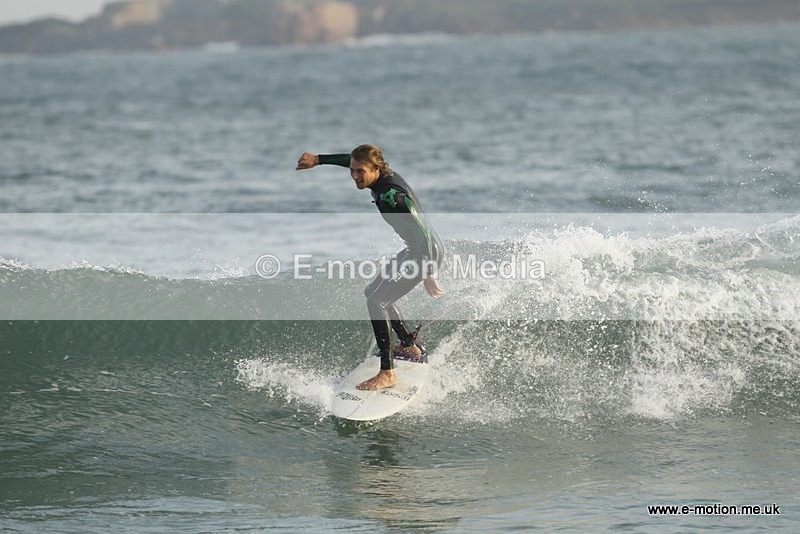 SU 091010 16 - Surf Oct 2010