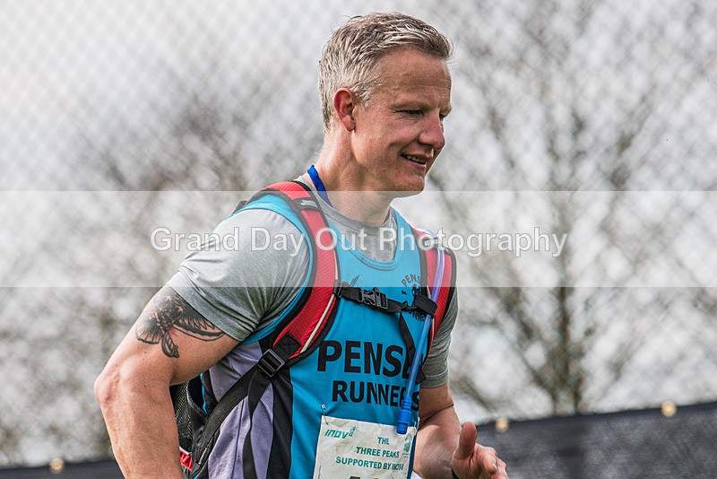 3 Peaks-3412 - The 3 Peaks Race - The Finish - Saturday 29th April 2023