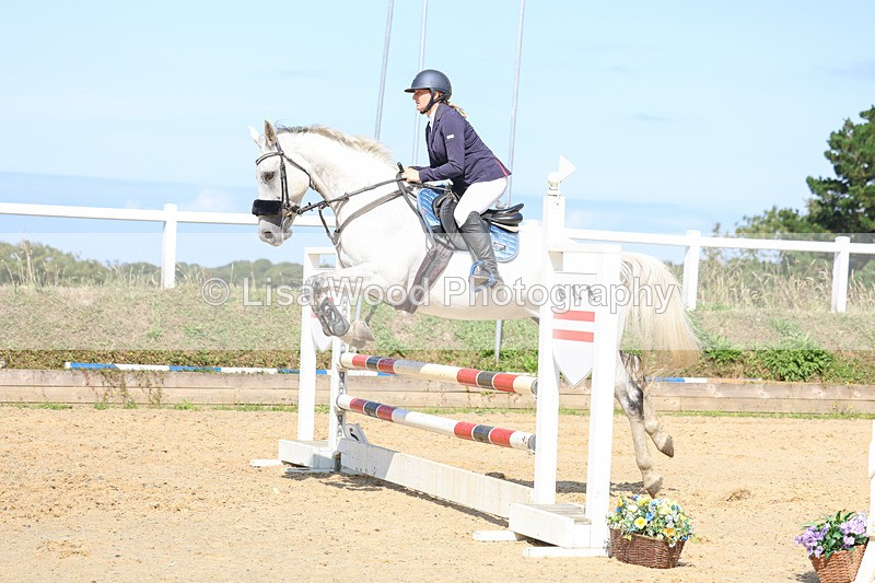 3E7A1032 - Class 4: Senior British Novice/90cm open