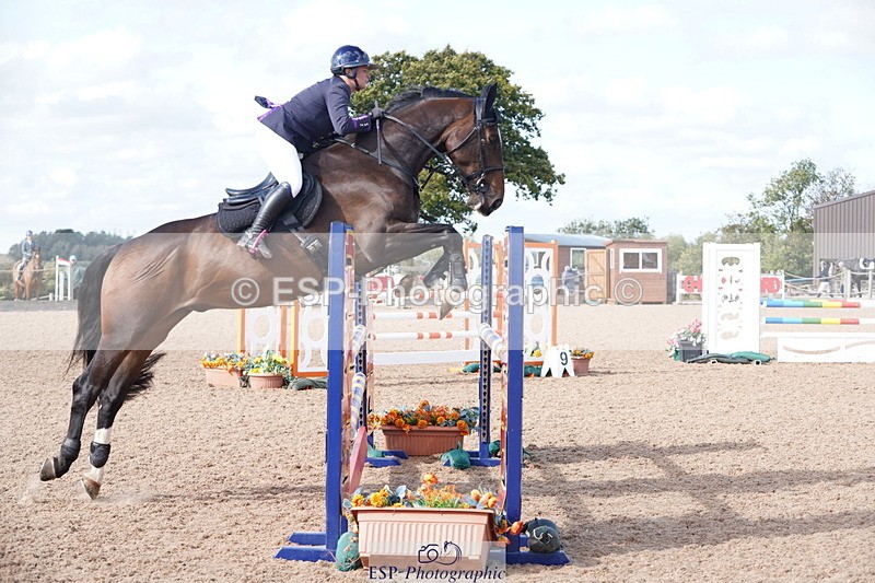 241005A-140618-04902 - SAT Cls 11 Snr Newc & 1.10m Open