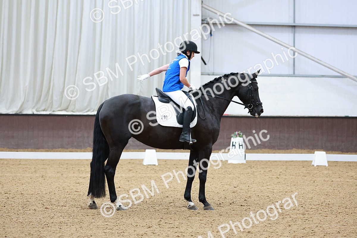 SBM_005704 - Prelim 5 - 8.30-9.26