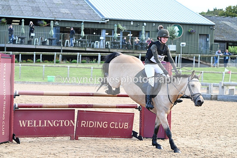 WJ7_5969 - Time 16:18 to 16:39