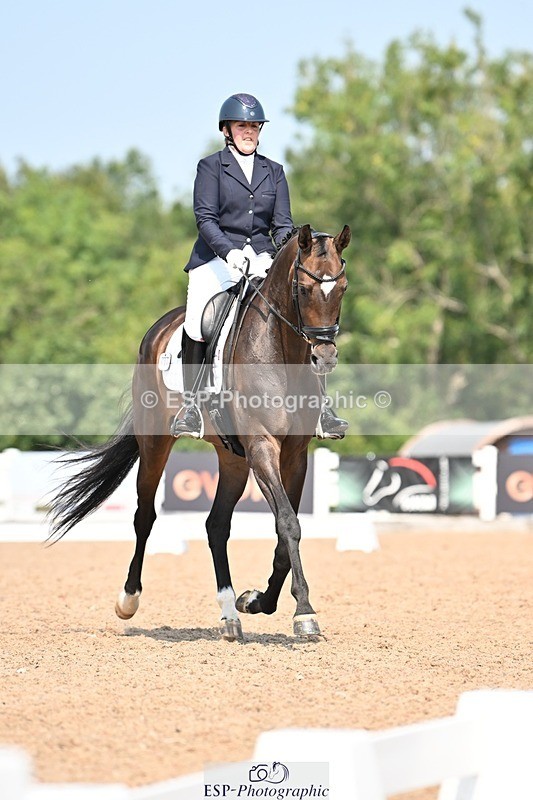 250816-124358-04322 - 100-Deborah.NewmanSoraya.IV