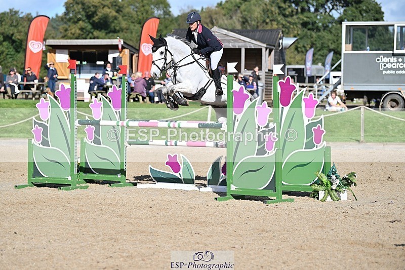 231022-120355-26560 - 320-FINLAY.M.AUREA-Charlotte.Armstrong-SJ