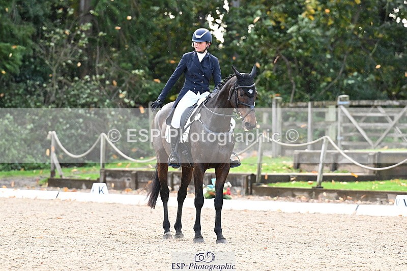 251023A-151707-05713 - B-163-Molly.Grew