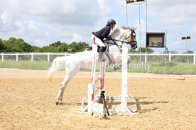 3E7A3179 - Class 4: Senior British Novice/90cm open