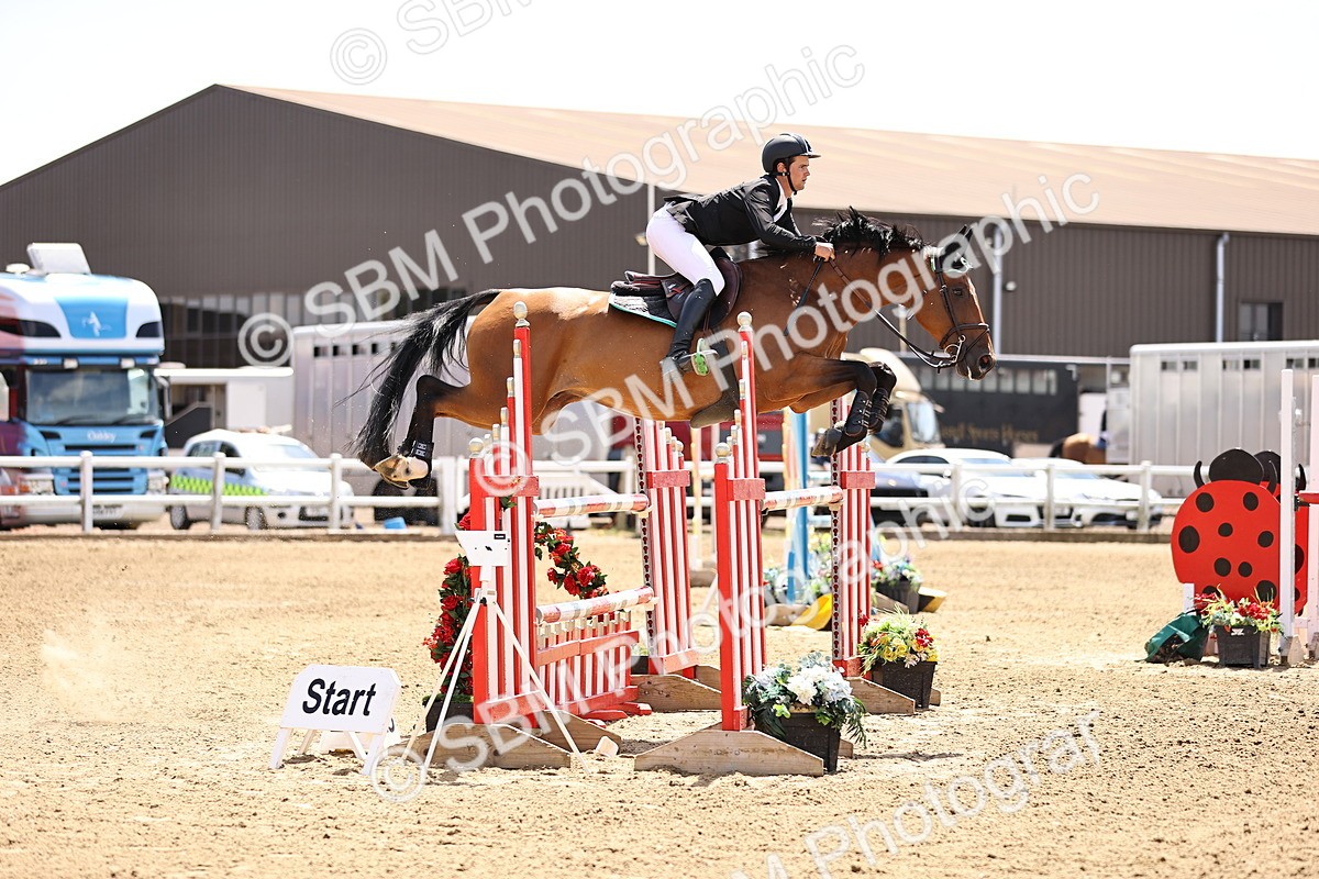 SBM_010221 - Class 9 - Senior Foxhunter - 1.20m Open