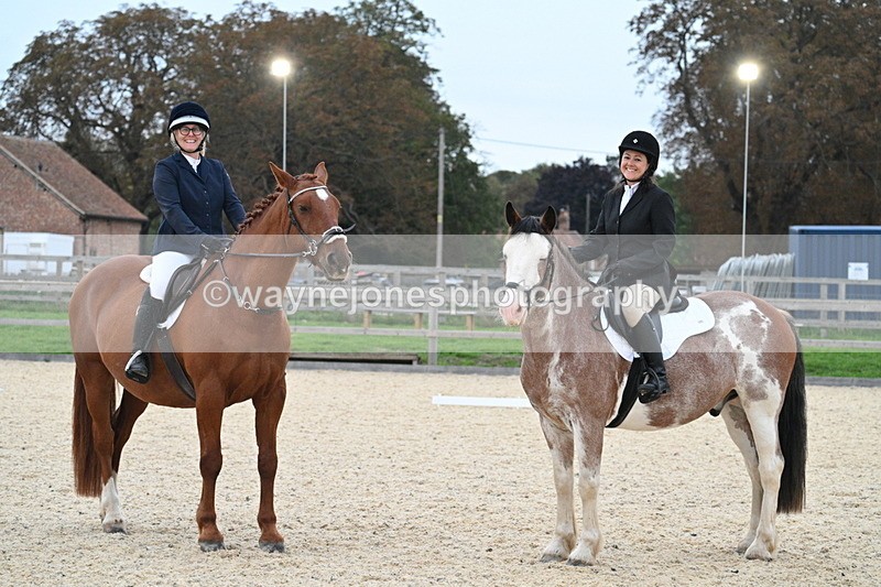 WJ7_2537 - Class 2 & Champs