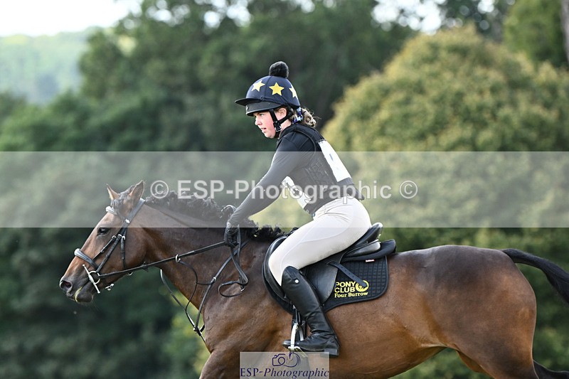 240825X-113928-32092 - 70cm XC 11.00 to 12.00