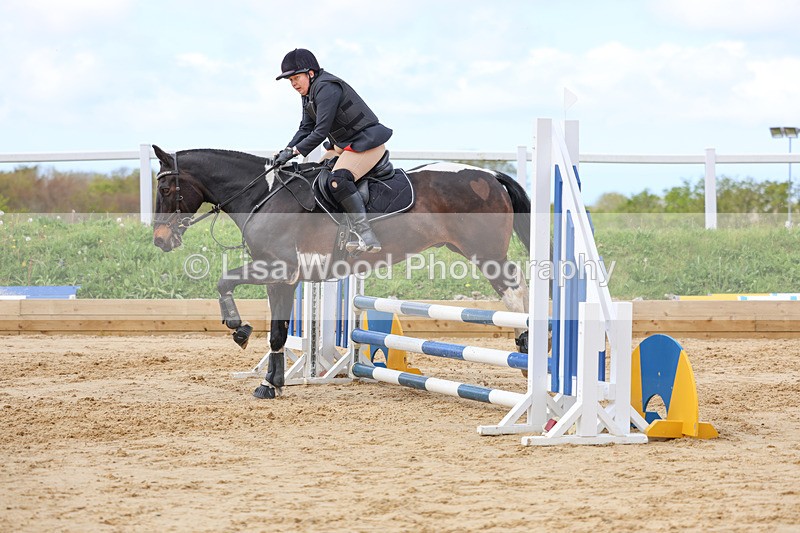 3E7A7040 - Class 7: 70cm Senior