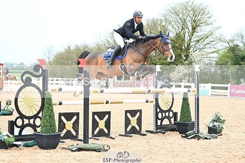 230423A-152148-10151 - Sunday Cls 18 Jump Off
