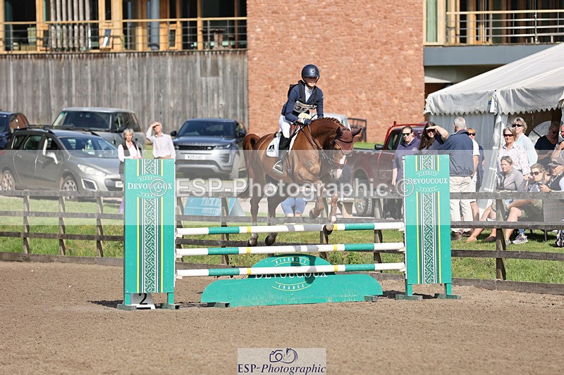 240804-093418-10155 - 353-Maja_Hullah-ORANJE_SPR